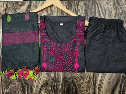 Handloom Cotton Suit – A Perfect Blend of Tradition & Elegance