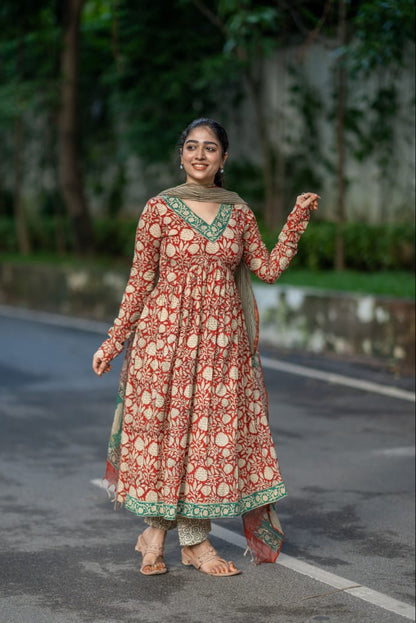 Festive Cotton Anarkali Suit – Elegant & Comfortable (M-3XL)